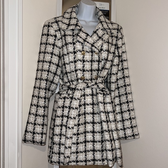 Week Jacket - Picture 8 of 11